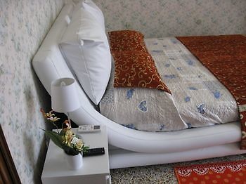 Rosa Cottage Местре Екстер'єр фото